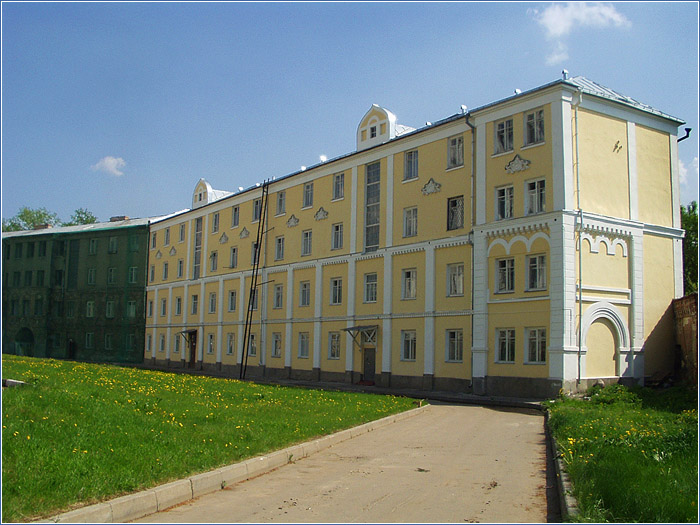 Реставрация зданий в Николо-Угрешском монастыре