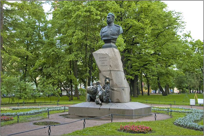 Питер. Памятник Пржевальскому. Санкт-Петербург.