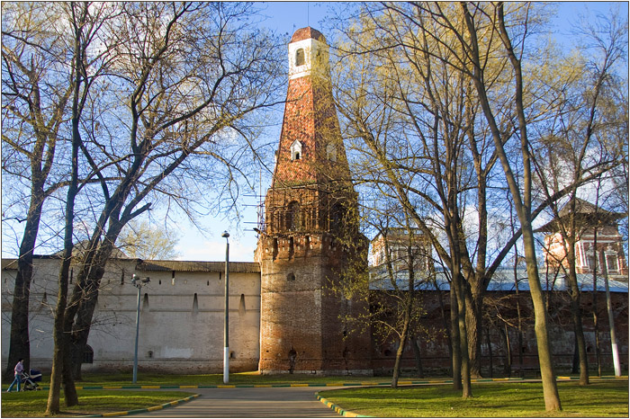 Симонов монастырь. Кузнечная башня